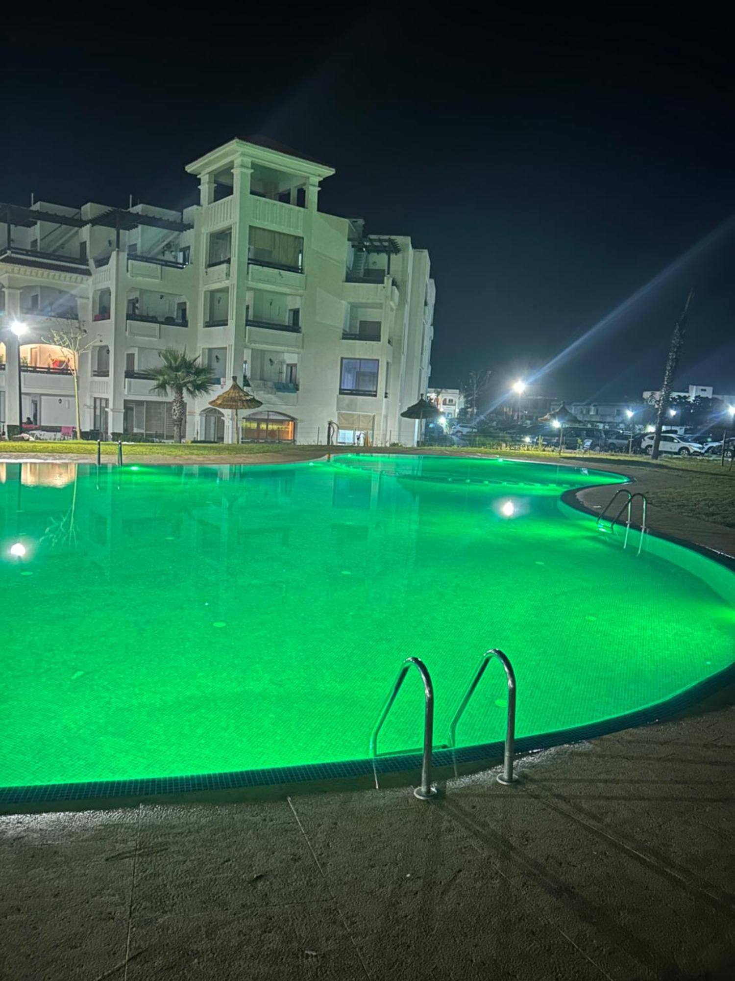 Appartement Pied Dans L Eau A Residence Beralmar Asilah Dış mekan fotoğraf